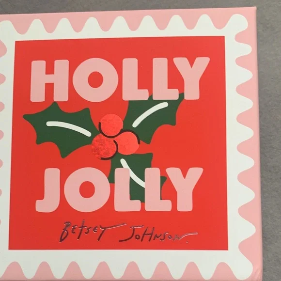 🔥 LIMITED TIME OFFER🆕- Betsey Johnson Red and Gold Holiday Charm Bracelet - Picture 2 of 7